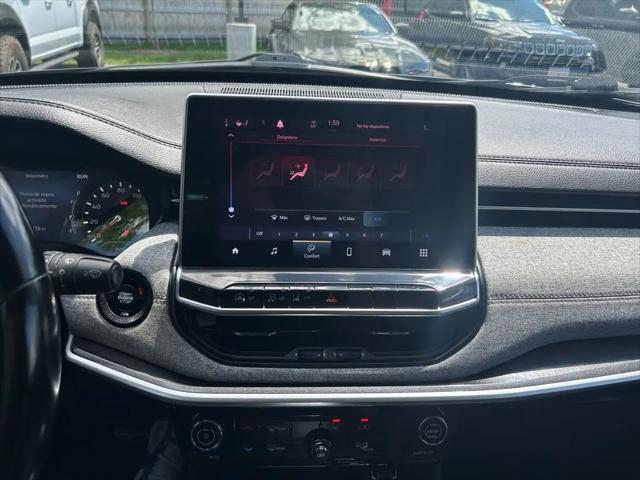 2022 Jeep Compass Latitude Lux 4x4
