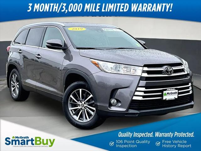 2019 Toyota Highlander SE for sale in Dubuque, IA