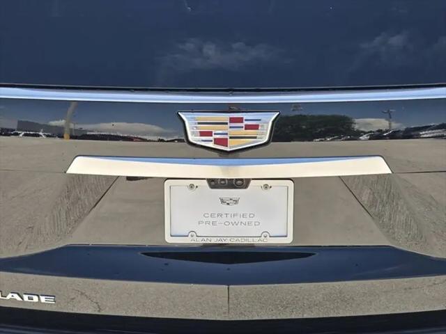 2025 Cadillac Escalade Premium Luxury