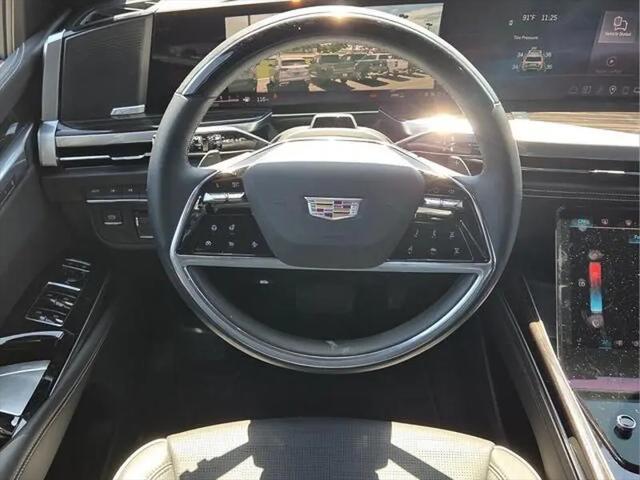 2025 Cadillac Escalade Premium Luxury
