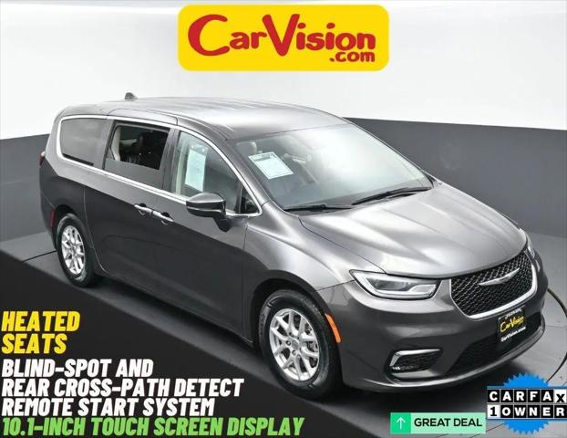 2023 Chrysler Pacifica Touring L for sale in Maple Shade, NJ