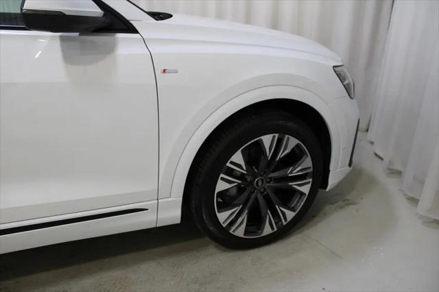 2026 Audi Q8 Premium Plus 55 TFSI quattro Tiptronic