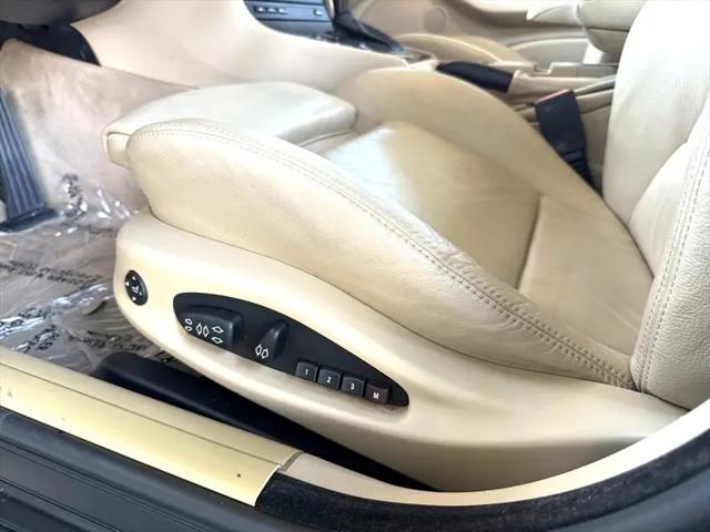 2005 BMW 325i 325i