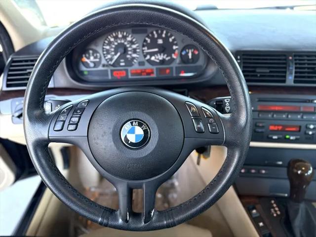 2005 BMW 325i 325i