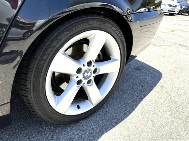 2005 BMW 325i 325i