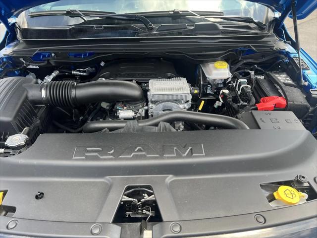 2026 Ram 1500 Lone Star Crew Cab 4x4 57 Box