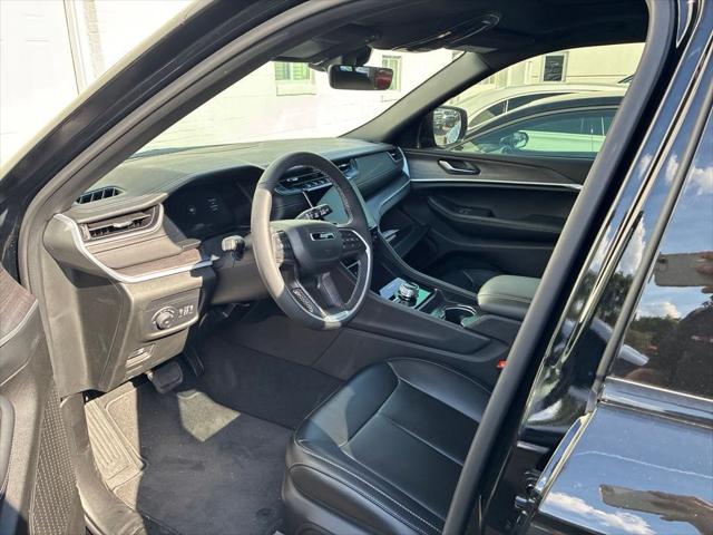 2025 Jeep Grand Cherokee Limited 4x4 2025 Jeep Grand Cherokee Limited 4x4