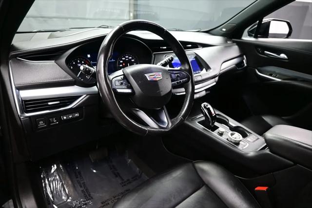 2020 Cadillac XT4 AWD Premium Luxury