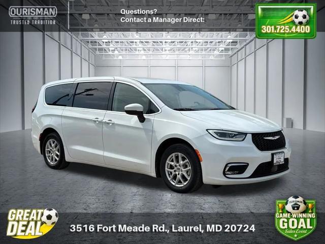 2023 Chrysler Pacifica Touring L for sale in Laurel, MD