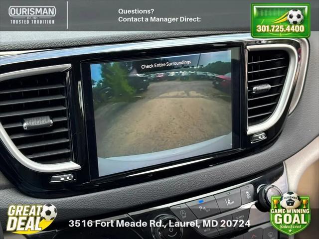 2023 Chrysler Pacifica Touring L