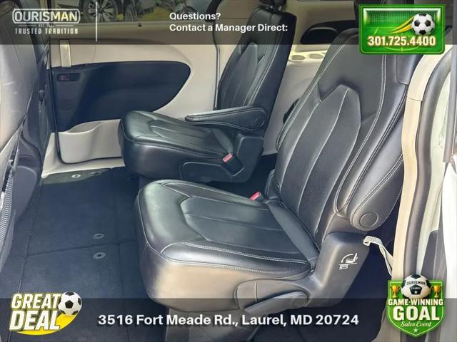 2023 Chrysler Pacifica Touring L