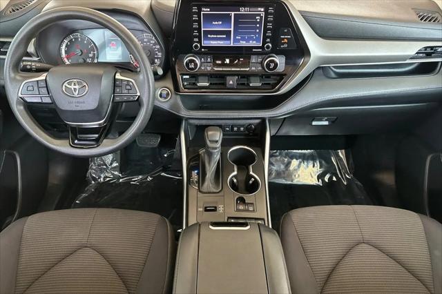 2021 Toyota Highlander L