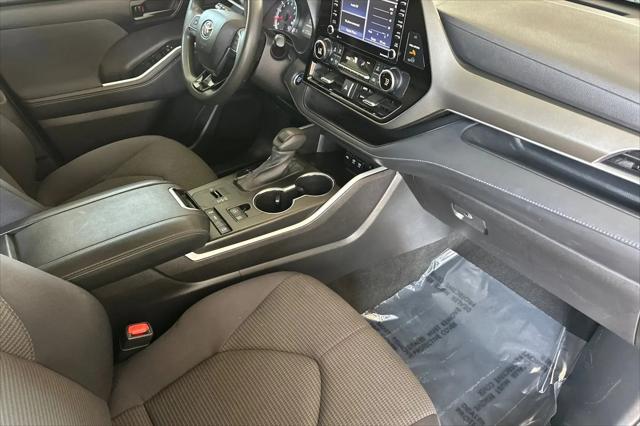 2021 Toyota Highlander L