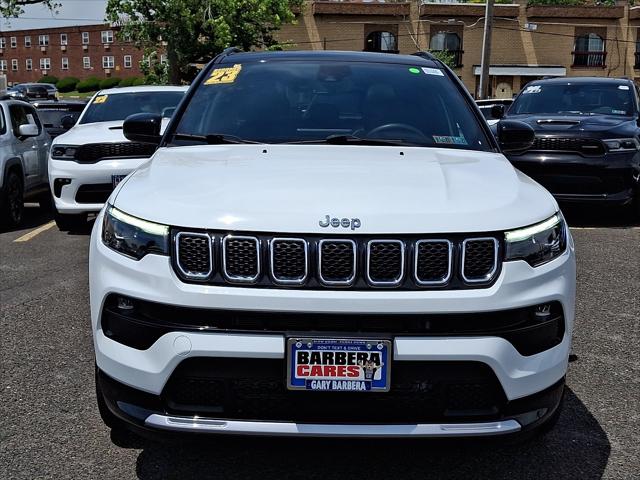 2023 Jeep Compass Limited 4x4 2023 Jeep Compass Limited 4x4