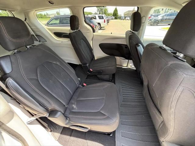 2020 Chrysler Pacifica Touring