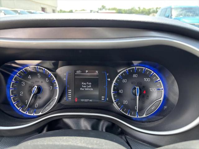 2020 Chrysler Pacifica Touring