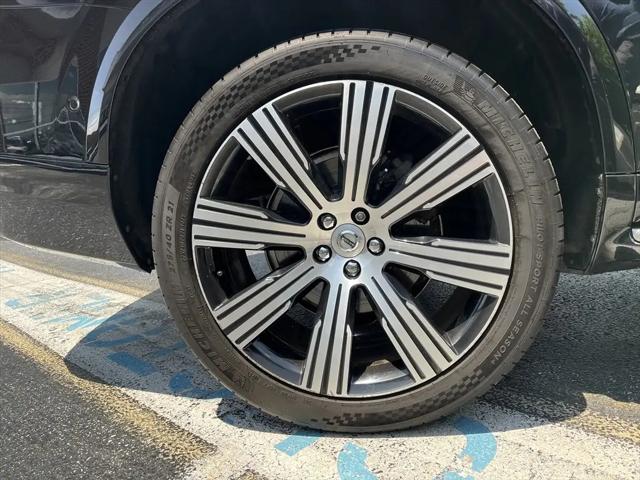 2021 Volvo XC90 T6 Inscription 7 Passenger