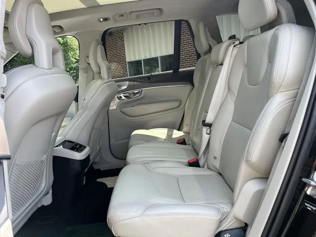 2021 Volvo XC90 T6 Inscription 7 Passenger