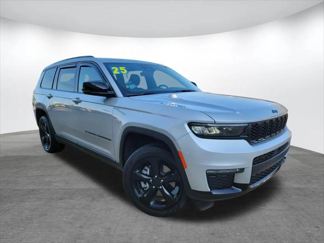 2025 Jeep Grand Cherokee L Limited 4x2 for sale in Sylacauga, AL