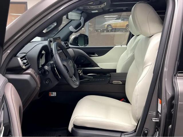 2026 Lexus LX Luxury
