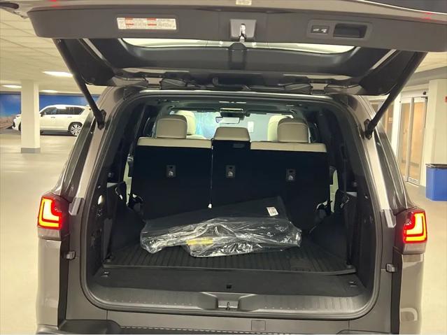 2026 Lexus LX Luxury