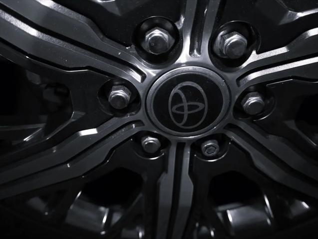 2024 Toyota Sequoia Capstone