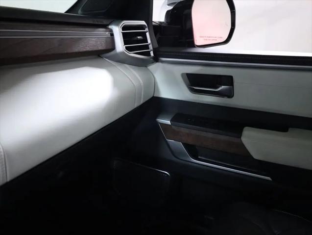 2024 Toyota Sequoia Capstone