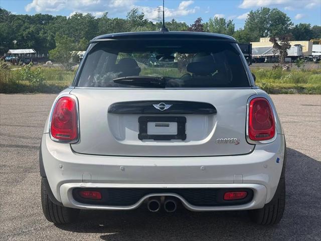 2015 MINI Hardtop Cooper S