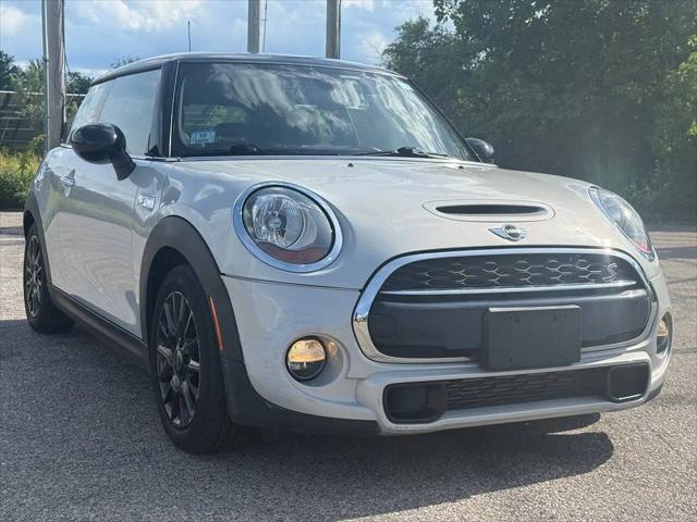 2015 MINI Hardtop Cooper S