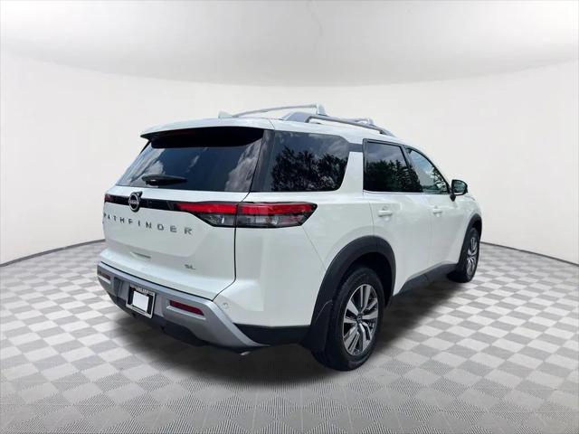 2024 Nissan Pathfinder SL FWD