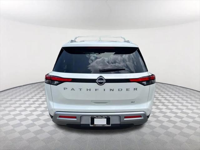 2024 Nissan Pathfinder SL FWD