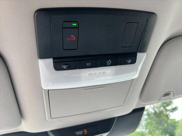2024 Nissan Pathfinder SL FWD