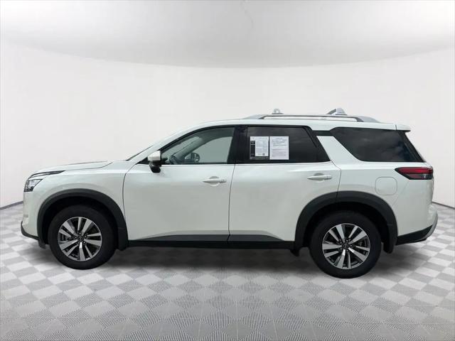 2024 Nissan Pathfinder SL FWD