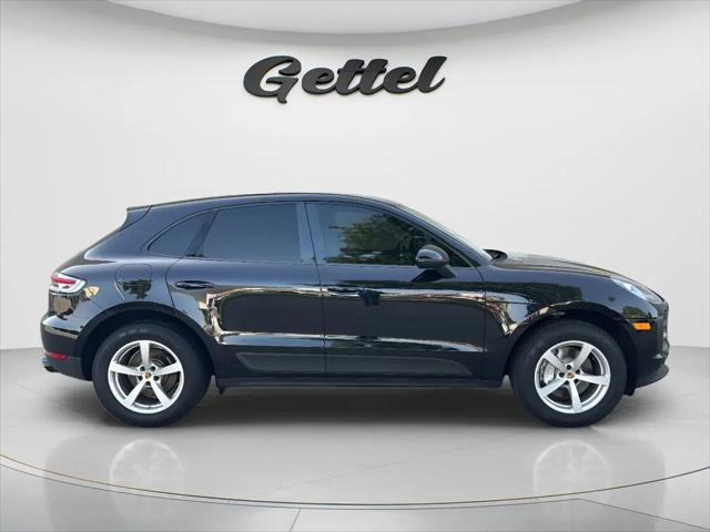 2021 Porsche Macan Macan