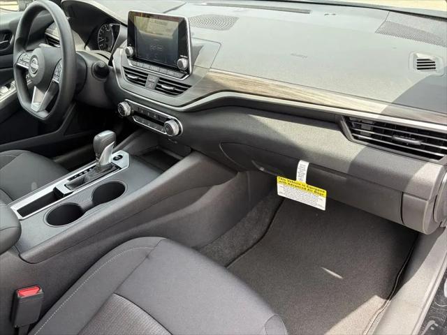 2026 Nissan Altima SV FWD