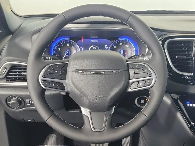 2027 Chrysler Pacifica LX