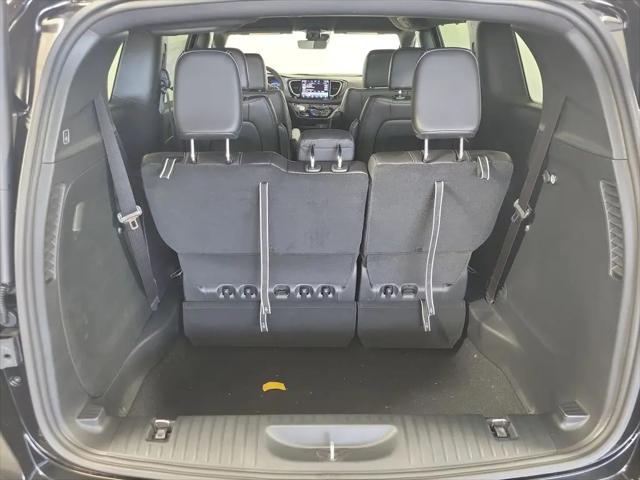 2027 Chrysler Pacifica LX