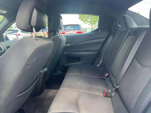 2014 Dodge Avenger SE