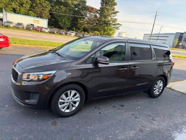 2017 Kia Sedona LX for sale in Flowery Branch, GA