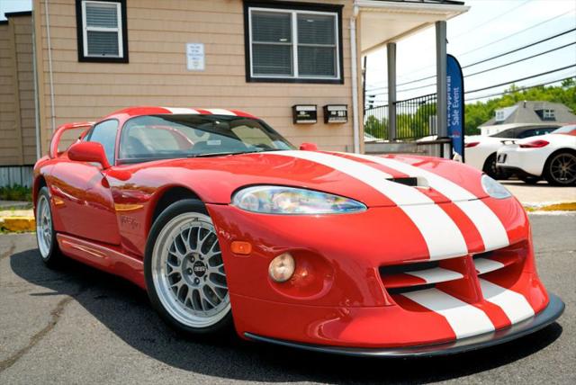 2002 Dodge Viper GTS