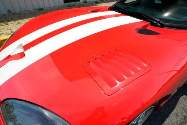 2002 Dodge Viper GTS