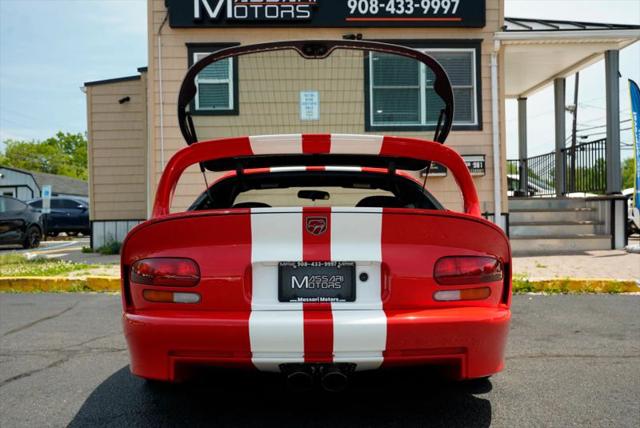 2002 Dodge Viper GTS