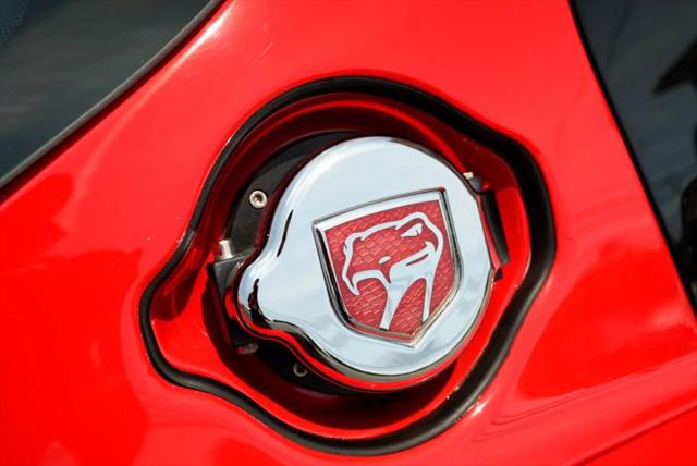2002 Dodge Viper GTS
