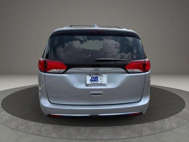 2019 Chrysler Pacifica Touring L Plus