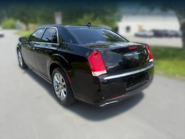 2015 Chrysler 300 Limited