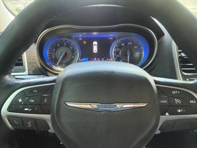 2015 Chrysler 300 Limited