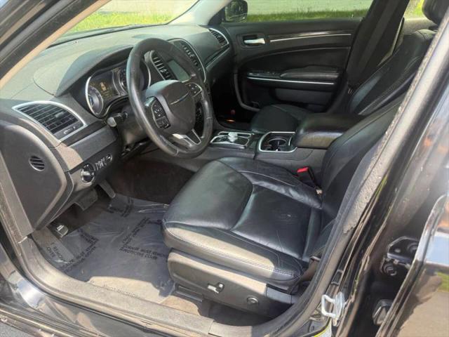2015 Chrysler 300 Limited