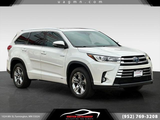 2019 Toyota Highlander Hybrid Limited Platinum for sale in Farmington, MN