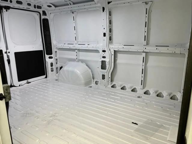 2026 Ram ProMaster Cargo Van Tradesman Low Roof 136" WB w/Pass Seat
