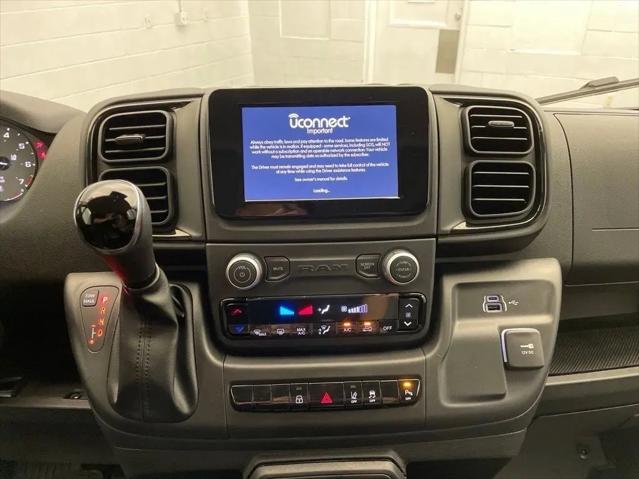 2026 Ram ProMaster Cargo Van Tradesman Low Roof 136" WB w/Pass Seat
